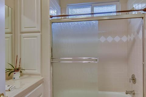 1032 River Pointe Dr, Lodi, CA 95240 photo 8