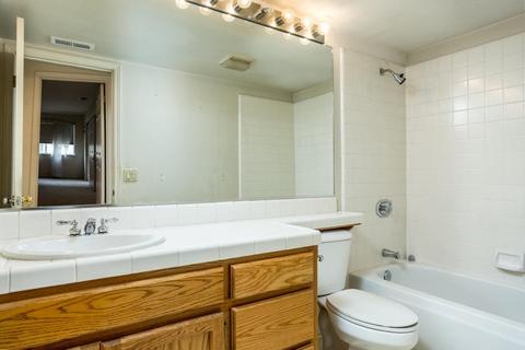 1266 Eagle St, Tracy, CA 95376 photo 9
