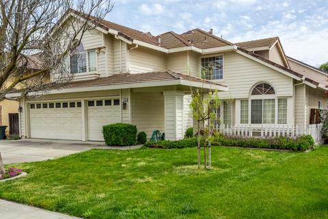 1266 Eagle St, Tracy, CA 95376 photo 2