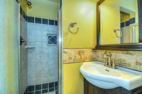1910 Geneva Dr, Modesto, CA 95350 photo 17