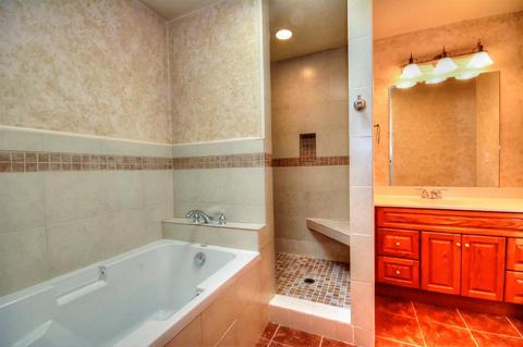 1910 Geneva Dr, Modesto, CA 95350 photo 27