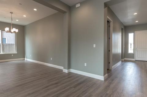 1564 Deerpark Dr, Manteca, CA 95336 photo 4