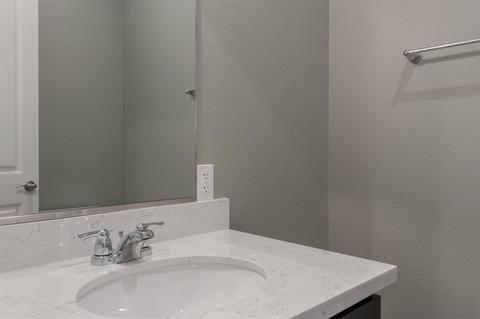 1564 Deerpark Dr, Manteca, CA 95336 photo 17