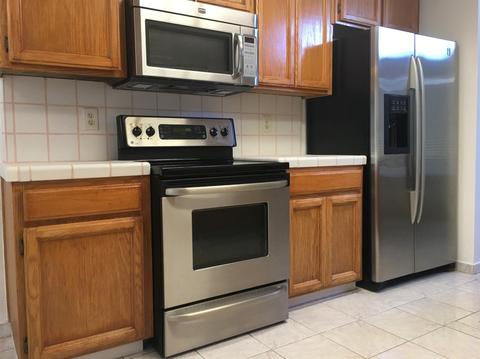 1304 Crater Ave, Modesto, CA 95351 photo 2