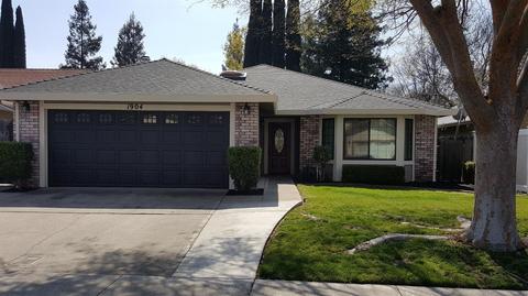 1904 Innsbrook Dr, Modesto, CA 95350 photo 1