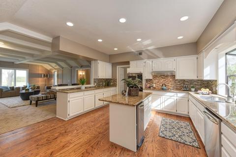1448 Kingsford Dr, Carmichael, CA 95608 photo 7