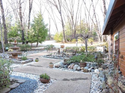 1111 White Oak Dr, Colfax, CA 95713 photo 2