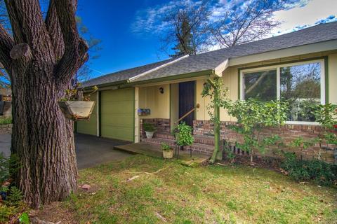 6200 Mahala Dr, Carmichael, CA 95608 photo 3