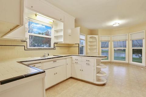 116 Park St, Lodi, CA 95240 photo 9