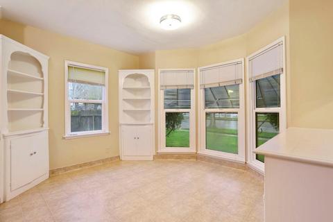 116 Park St, Lodi, CA 95240 photo 7