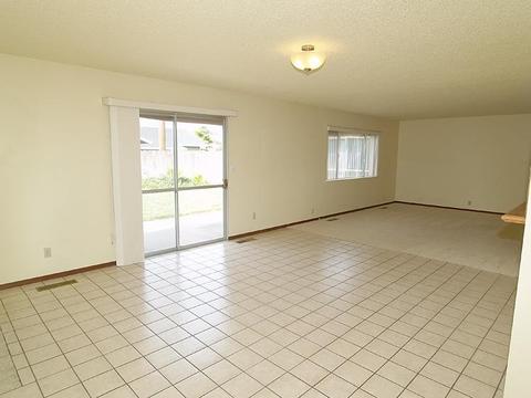 3309 Colonial Dr, Modesto, CA 95350 photo 11
