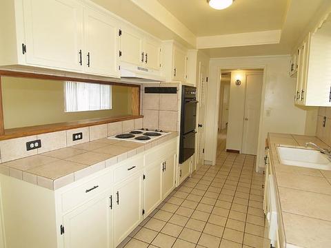 3309 Colonial Dr, Modesto, CA 95350 photo 17