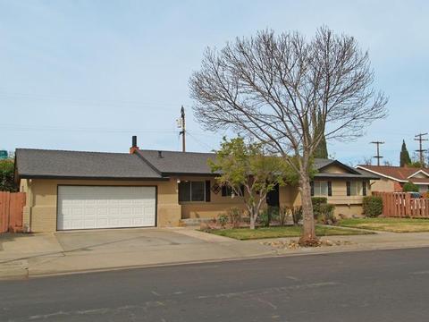 3309 Colonial Dr, Modesto, CA 95350 photo 2
