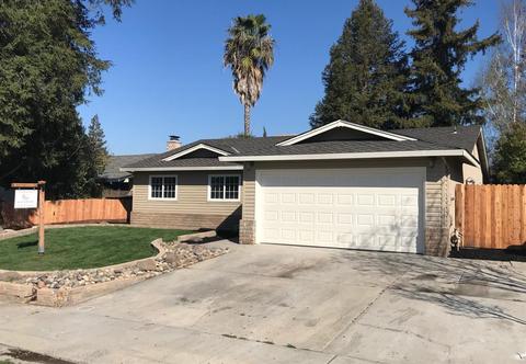 875 Buckingham Dr, Manteca, CA 95336 photo 2