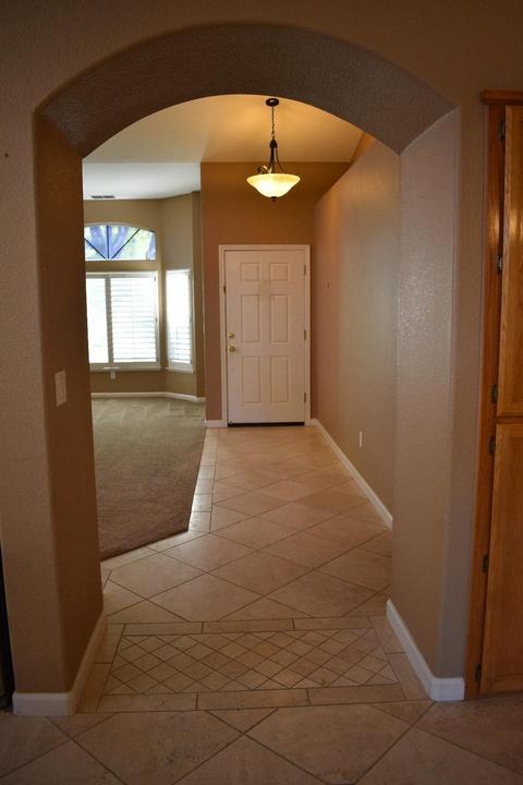 8544 Chamonix Way, Antelope, CA 95843 photo 4