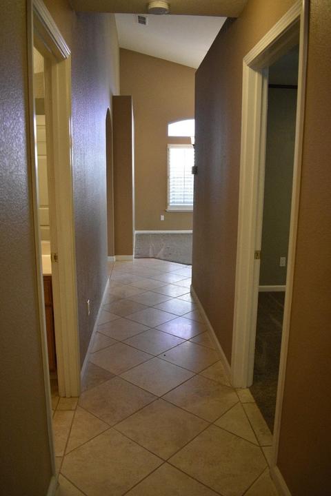 8544 Chamonix Way, Antelope, CA 95843 photo 12