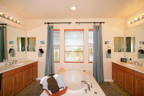 923 Campfire Cir, Rocklin, CA 95765 photo 21