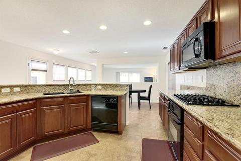 437 Renaissance Ave, Lathrop, CA 95330 photo 7