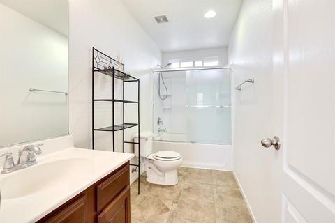 437 Renaissance Ave, Lathrop, CA 95330 photo 16