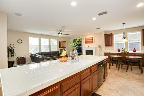882 Bluestone Cir, Folsom, CA 95630 photo 13