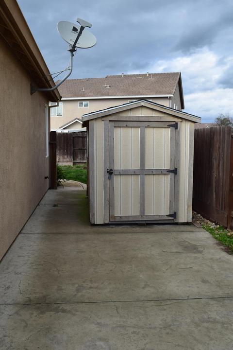 609 Cistus St, Manteca, CA 95337 photo 36