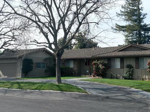 1081 Suess Ct, Manteca, CA 95337 photo 1