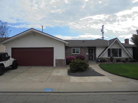 2206 Monte Verde Ave, Modesto, CA 95350 photo 1