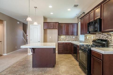 16295 Canoe Pass Ln, Lathrop, CA 95330 photo 9