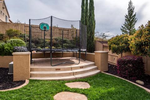 345 Iris Cir, Folsom, CA 95630 photo 4