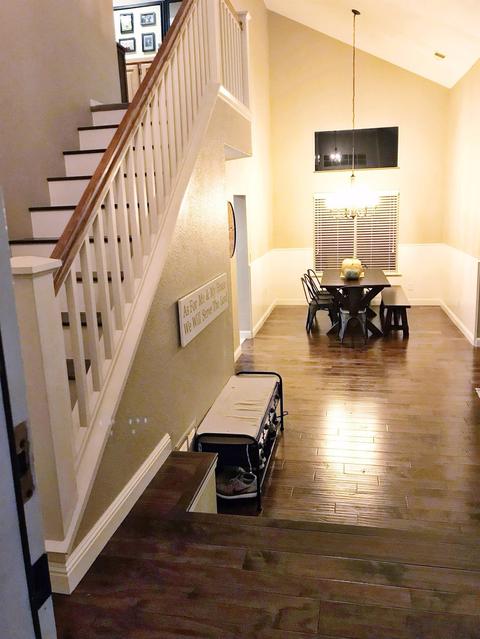 4712 Stuart, Rocklin, CA 95765 photo 2
