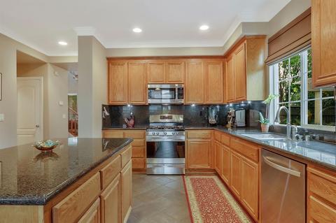 1306 Shady Ct, Tracy, CA 95377 photo 7