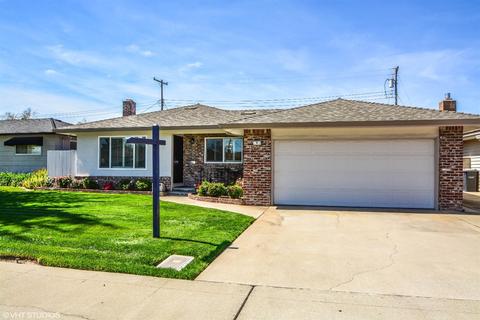 9 S Cambridge Dr, Lodi, CA 95242 photo 1