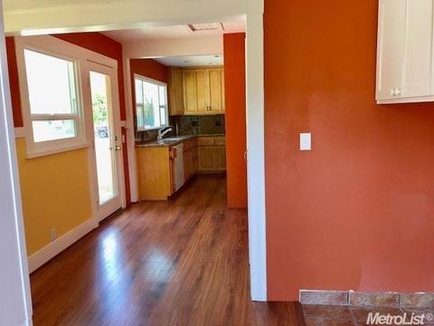 425 J St, Patterson, CA 95363 photo 11