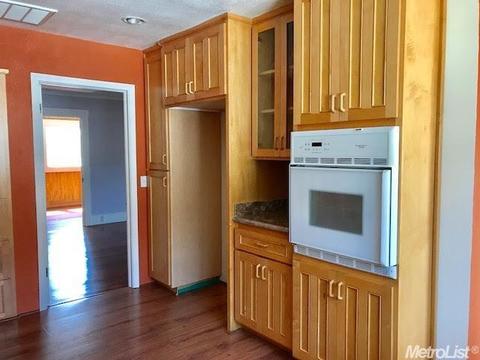 425 J St, Patterson, CA 95363 photo 9