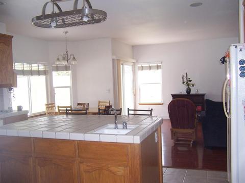 598 Victory Ave, Manteca, CA 95336 photo 8