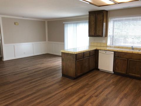 212 Rainier Dr, Lodi, CA 95242 photo 7