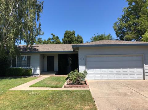 212 Rainier Dr, Lodi, CA 95242 photo 1