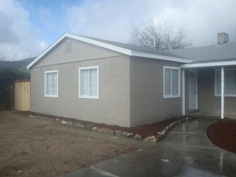 713 Paradise Rd, Modesto, CA 95351 photo 2