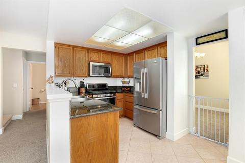 3746 Willow Bend Pl, Antelope, CA 95843 photo 11