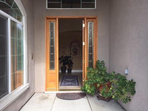 1079 Gladiola Ln, Manteca, CA 95336 photo 2