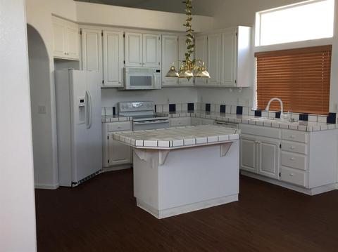 338 Ashford Ave, Manteca, CA 95337 photo 1