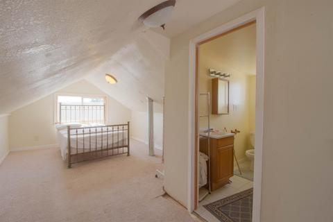 1633 Vernon Ave, Modesto, CA 95351 photo 9