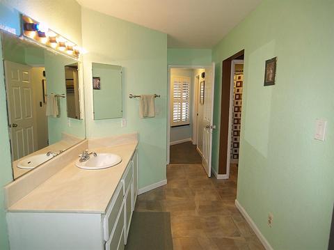 2413 Merle Ave, Modesto, CA 95355 photo 21