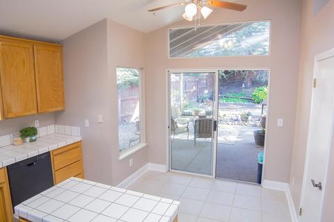 3418 Night Star Ct, Antelope, CA 95843 photo 6