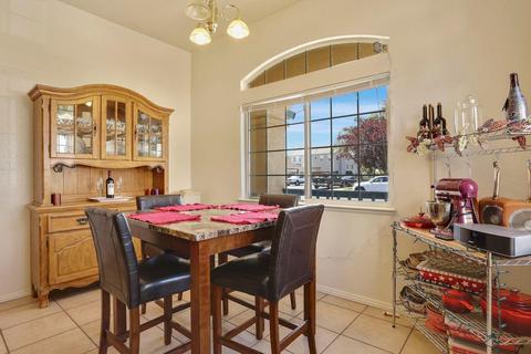 1972 Lauritson Ln, Manteca, CA 95336 photo 5