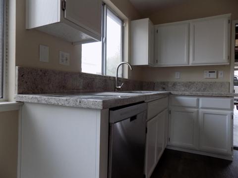1922 Calafia Ct, Tracy, CA 95376 photo 4