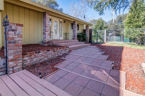 2020 Tupack Ct, Placerville, CA 95667 photo 2