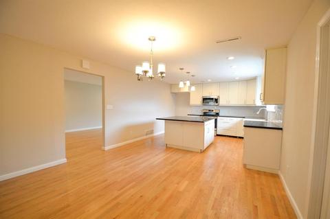 1027 Alameda Dr, Modesto, CA 95351 photo 8