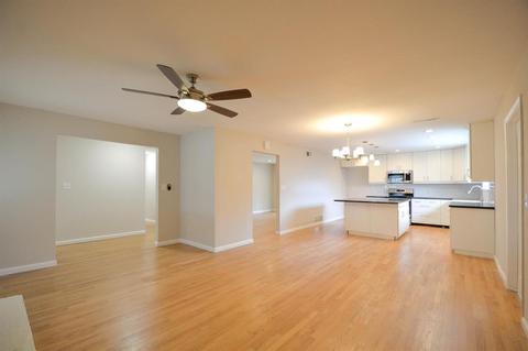 1027 Alameda Dr, Modesto, CA 95351 photo 9