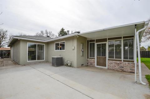 1027 Alameda Dr, Modesto, CA 95351 photo 29